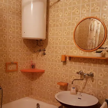 Apartments Coko Omiš Chambre photo