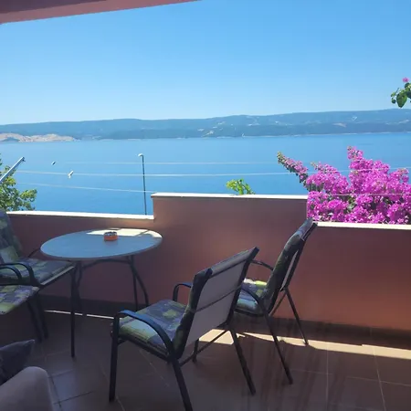 Apartments Coko Omiš Chambre photo