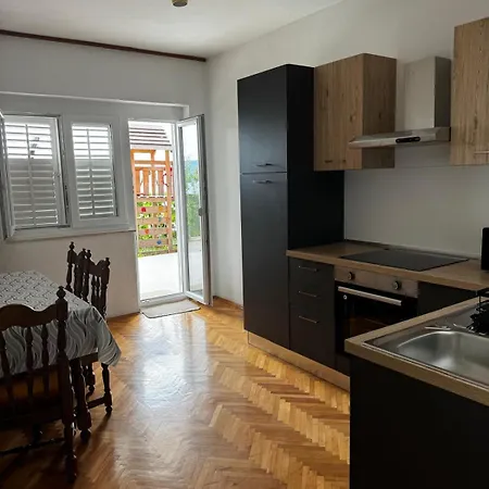Apartments Coko Omis Room photo