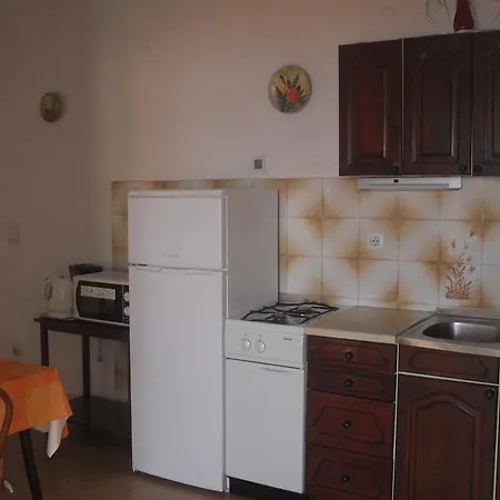 Apartments Coko Omiš Chambre photo