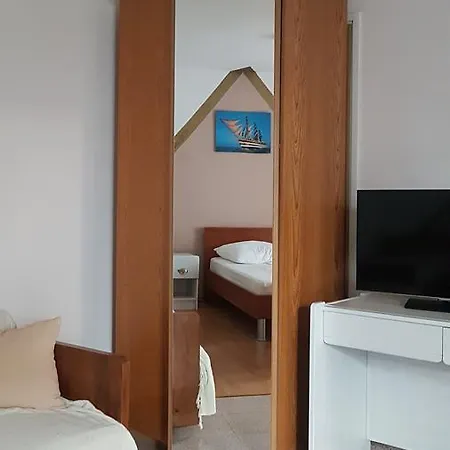 Apartments Coko Omiš Extérieur photo
