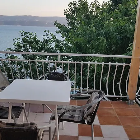 Apartments Coko Omiš Extérieur photo